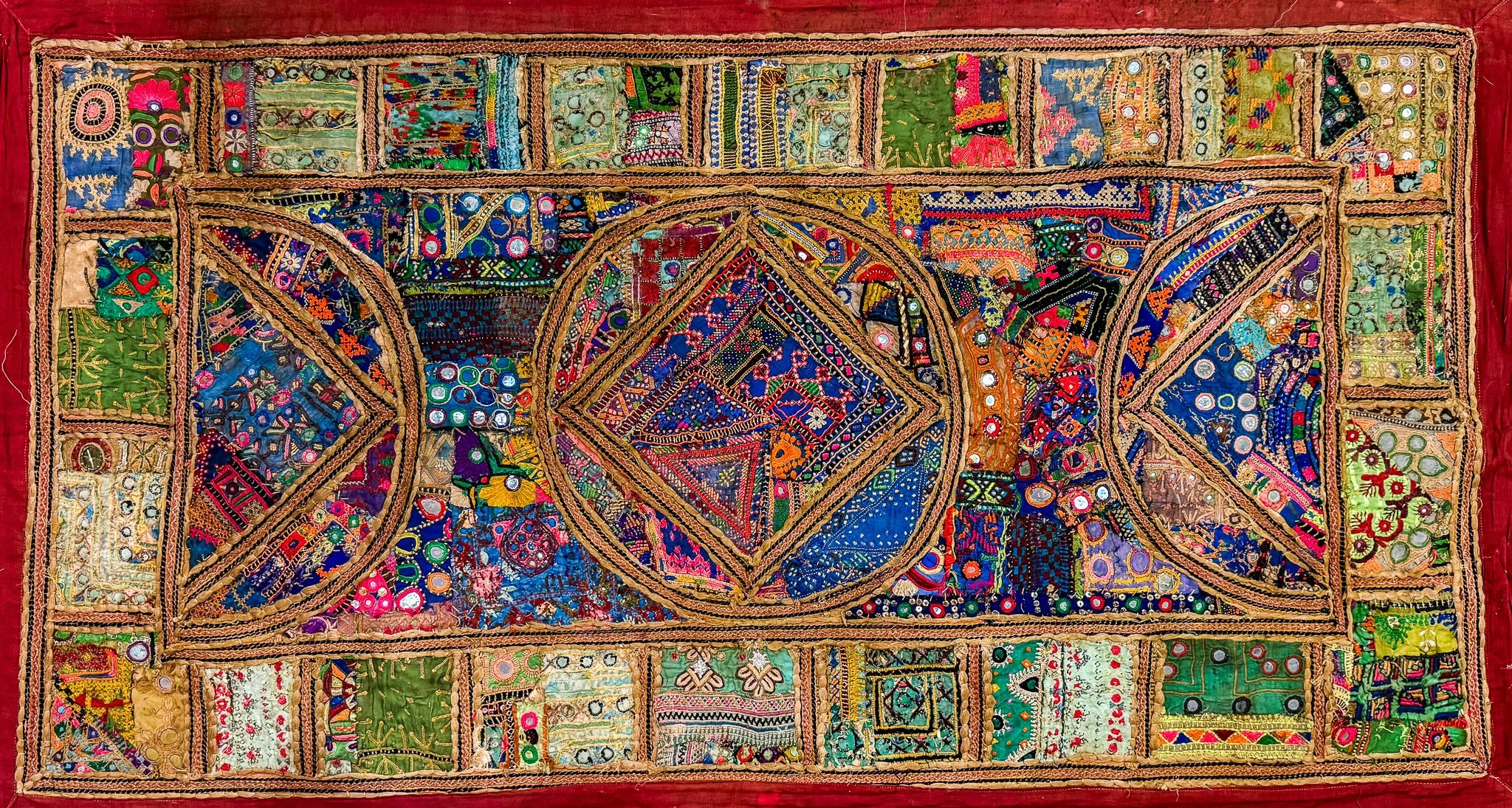 Vintage Indian embroidery highlights India's cultural heritage with intricate craftsmanship. Each piece features detailed patterns, bright colors, and techniques like phulkari, kantha, and zardosi. These styles reflect skilled artisans and regional influences. Ideal for collectors, vintage embroidery offers a glimpse into a vibrant past, enhancing any textile collection.